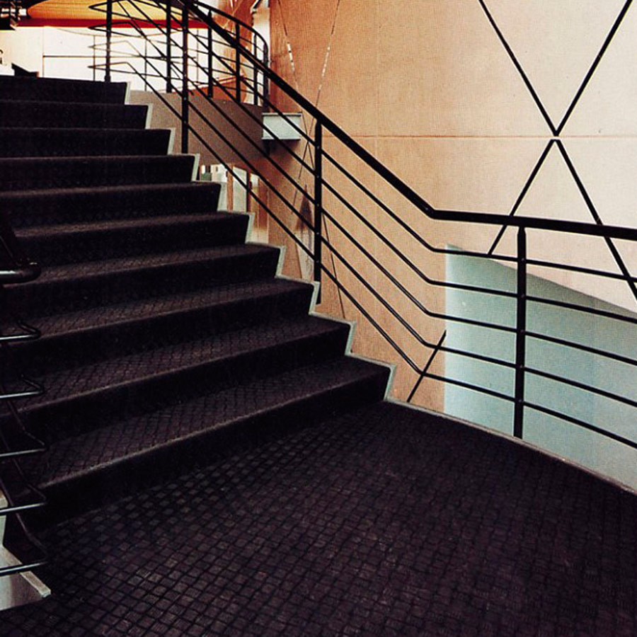 suelos para pasillos y escaleras