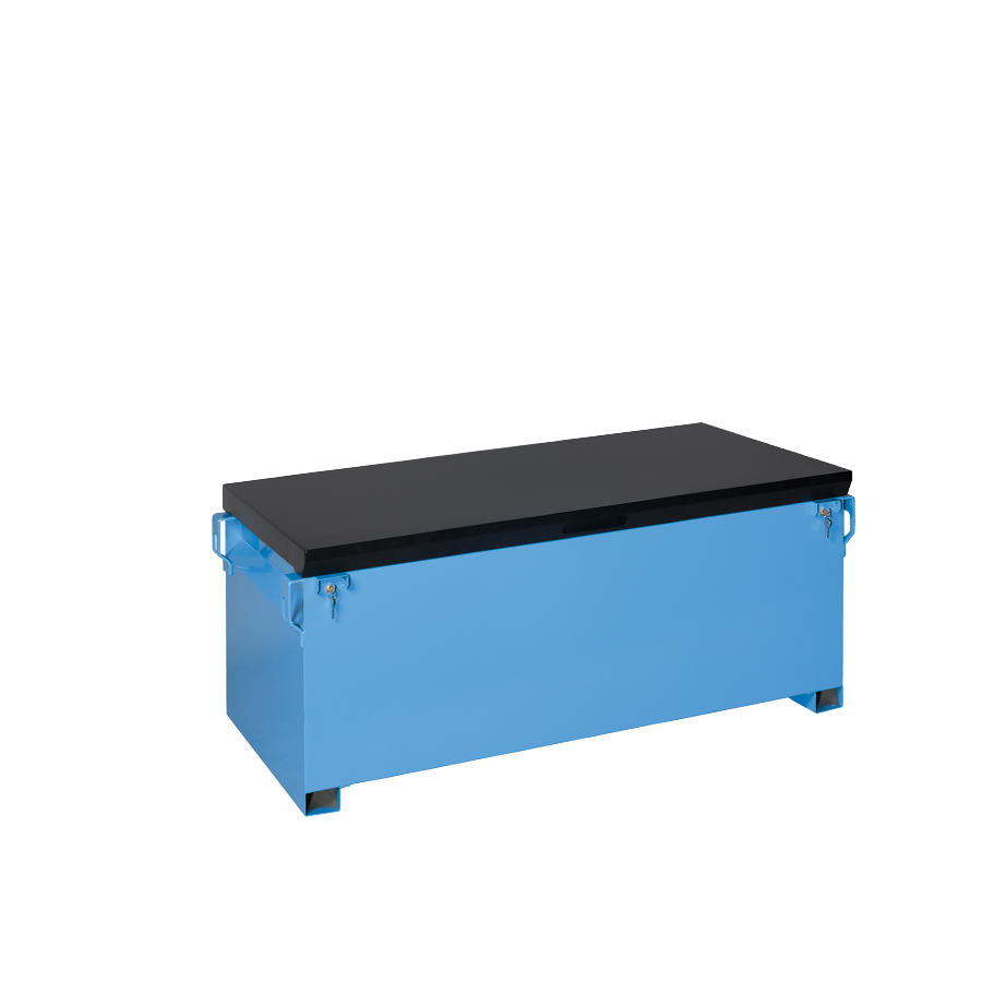 [050683] Baúl metálico con tapa superior abatible para exterior de 540 lts. - Dim.: 1320x715x580h mm - Azul ral 5015 y negro ral 9005