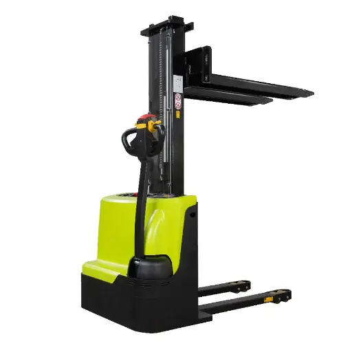 [050367] Apilador de tracción y elevación eléctrica (batería AGM y cargador incorporado)- Carga 1200 kg - Elevación 1600 mm - Verde Pantone 382C